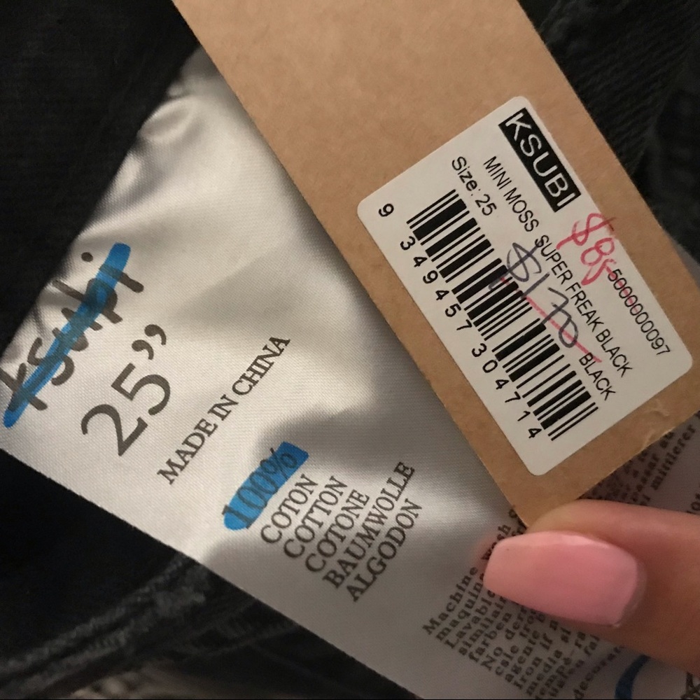 ✨SOLD✨ KSUBI MINI SKIRT - Picture 4 of 4